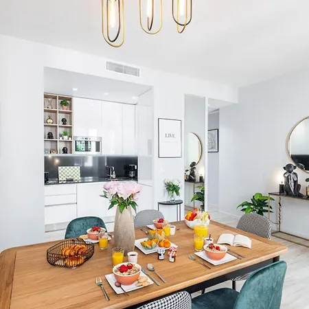 Gesu - 2 Bedroom In Old Town - Gesu Square *