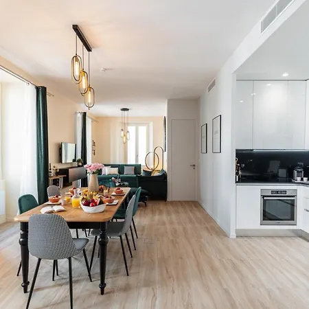 Gesu - 2 Bedroom In Old Town - Gesu Square