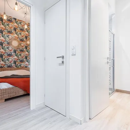 아파트 Gesu - 2 Bedroom In Old Town - Gesu Square