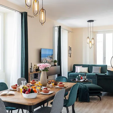 Gesu - 2 Bedroom In Old Town - Gesu Square ニース