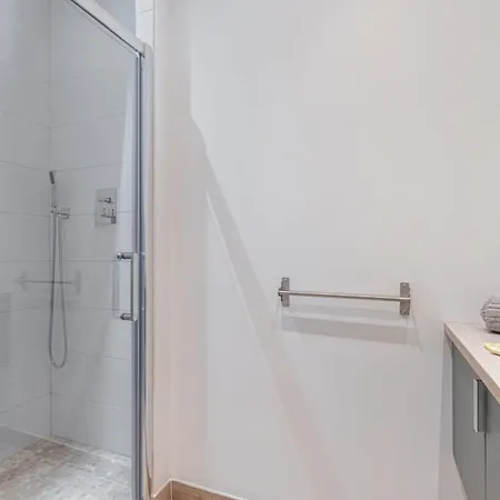 Apartament Gesu - 2 Bedroom In Old Town - Gesu Square
